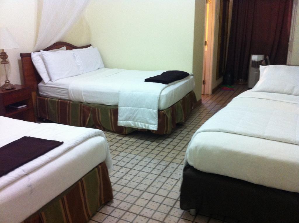 Executive Airport Hotel Entebbe Habitación foto
